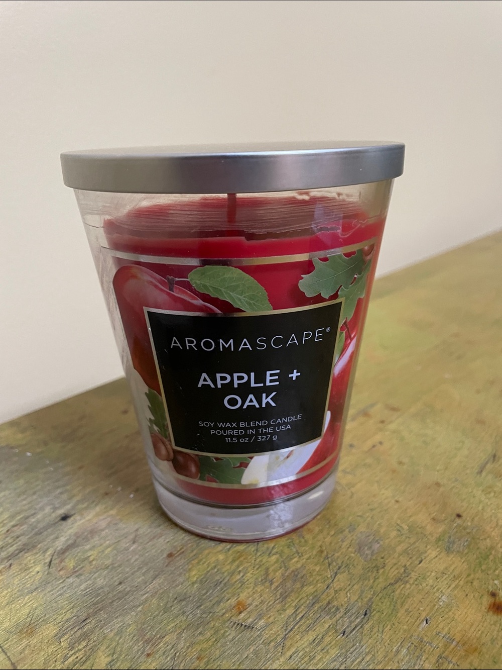AROMASCAPE SOY WAX BLEND CANDLE